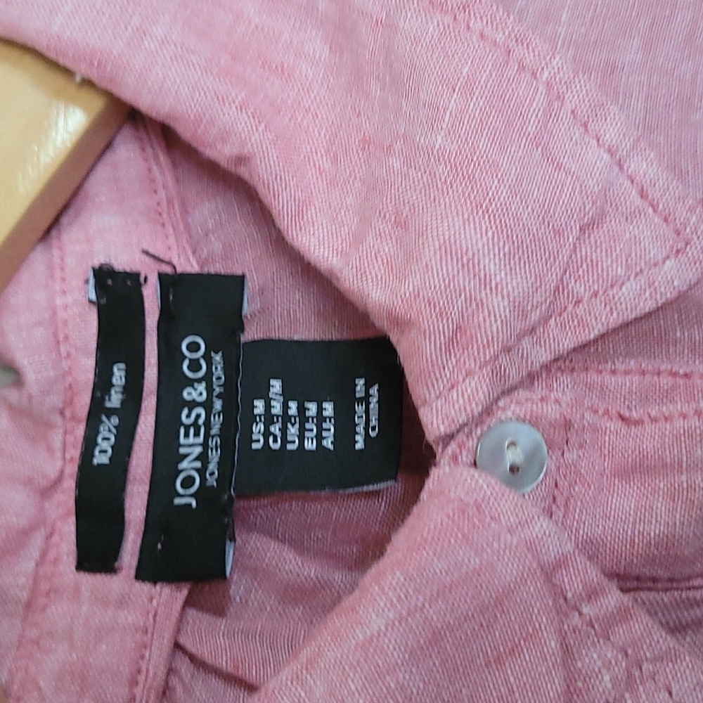Pink linen button down - Picture 3 of 5